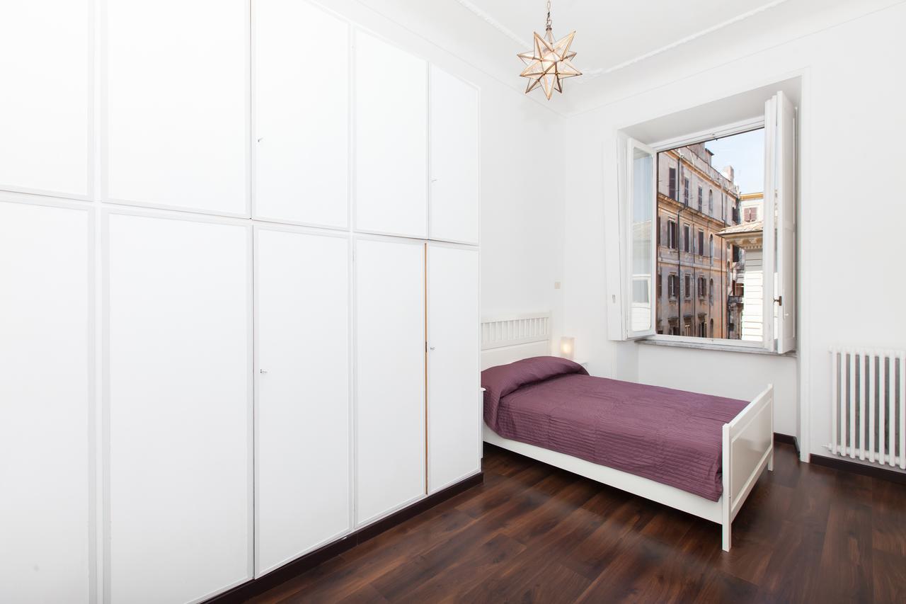 Habitat'S Navona Apartment Rome Bagian luar foto