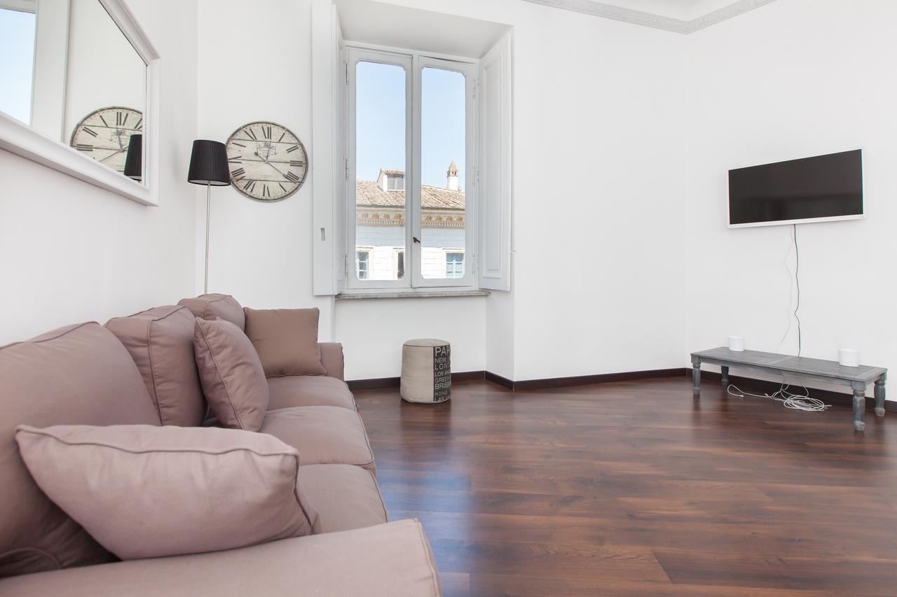 Habitat'S Navona Apartment Rome Bagian luar foto